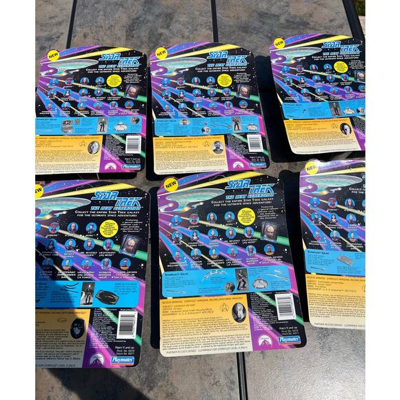 7 Star Trek Playmates 1993 Sky Box Collector Card Included New in Box - Picture 7 of 10